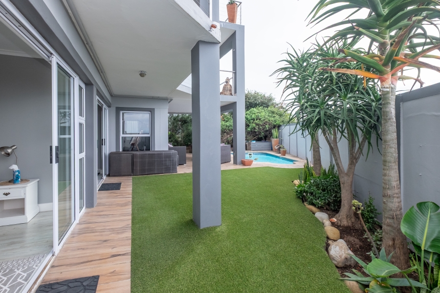 5 Bedroom Property for Sale in Murdock Valley Western Cape
